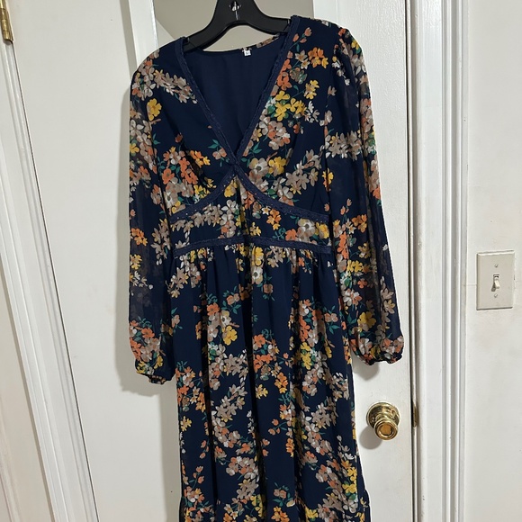 Floral Midi Dress - Picture 1 of 2